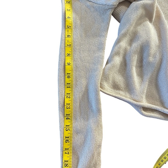 Marled Gray and Red Crew Neck Sweater - Picture 5 of 5